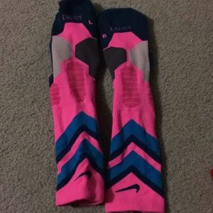 elite socks pink